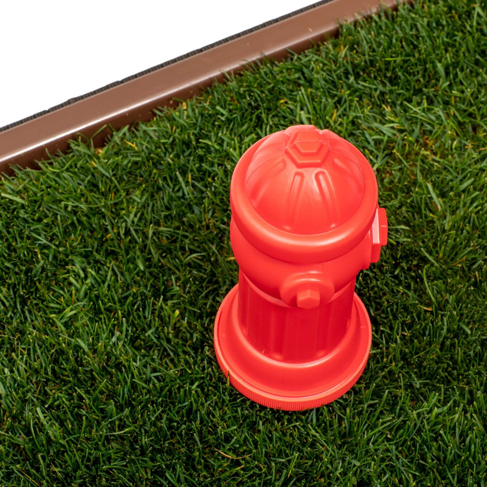 Pee pad hot sale with hydrant